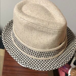 Stylish Tan and Black Fedora Hat